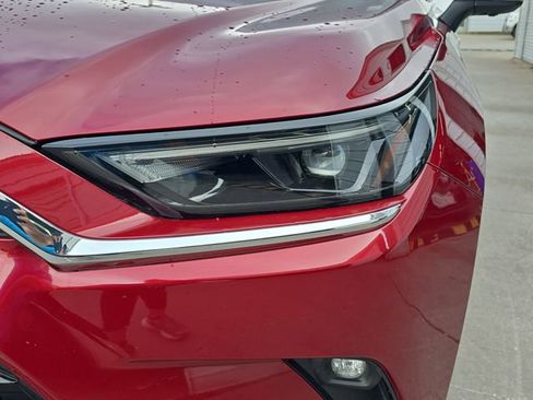 Used 2024 Toyota Grand Highlander FWD image 34