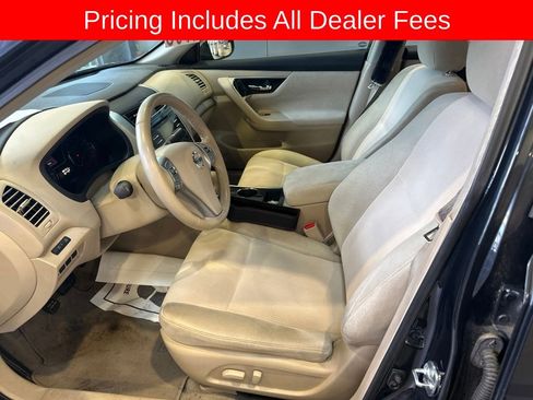 Used 2013 Nissan Altima 2.5 SV FWD image 6