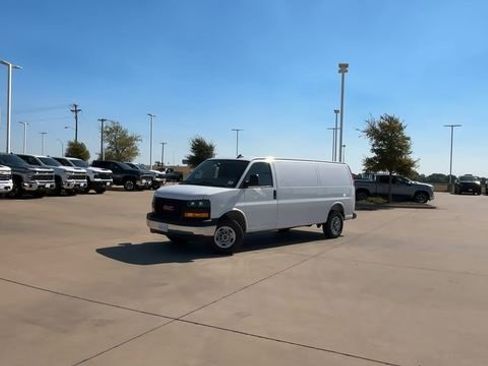 New 2025 GMC Savana 2500 Work Van w/ Driver Convenience Package image 9