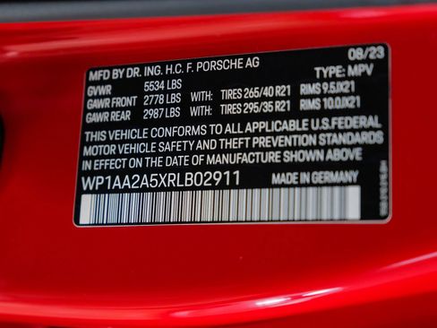 Used 2024 Porsche Macan Turbo AWD/4WD image 64