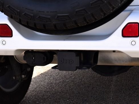 Used 2024 Jeep Wrangler High Altitude image 12