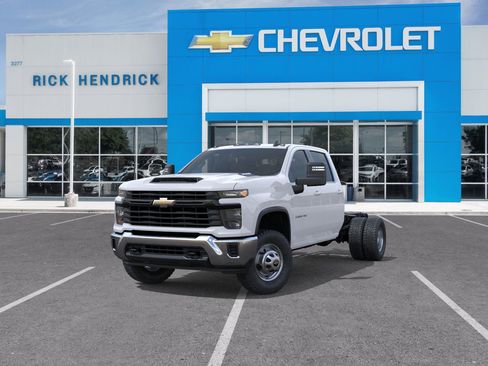 New 2025 Chevrolet Silverado 3500 W/T w/ WT Convenience Package AWD/4WD image 10