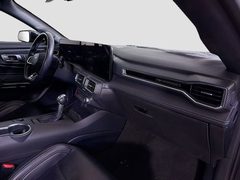 Used 2024 Ford Mustang Premium image 31