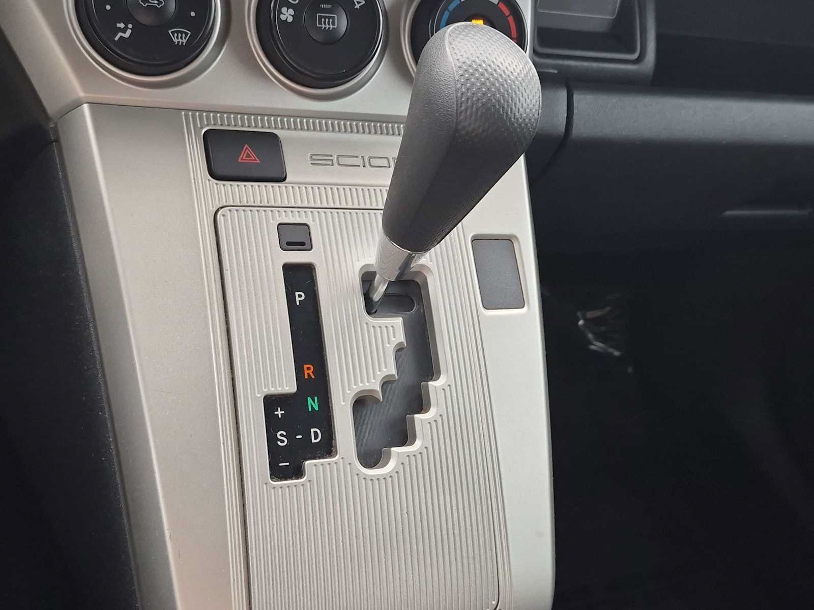 Used 2008 Scion xB FWD image 26
