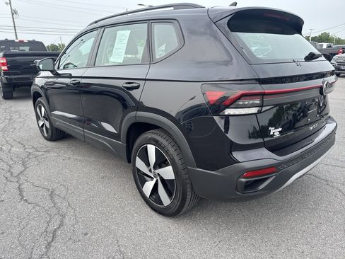 Used 2025 Volkswagen Taos S AWD/4WD image 6