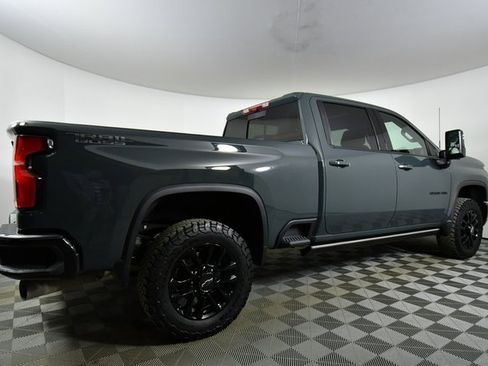 Used 2025 Chevrolet Silverado 3500 LTZ w/ Trail Boss Package image 10