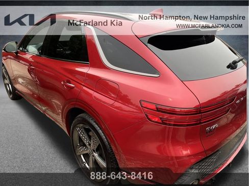 Used 2023 Genesis GV70 3.5T Sport w/ Sport Prestige Package AWD/4WD image 5
