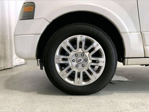 Used 2014 Ford Expedition EL Limited w/ Equipment Group 301A RWD image 6