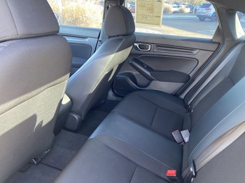 Used 2022 Honda Civic Sport image 18