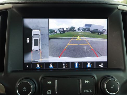 Used 2020 GMC Terrain Denali w/ Denali Premium Package AWD/4WD image 15