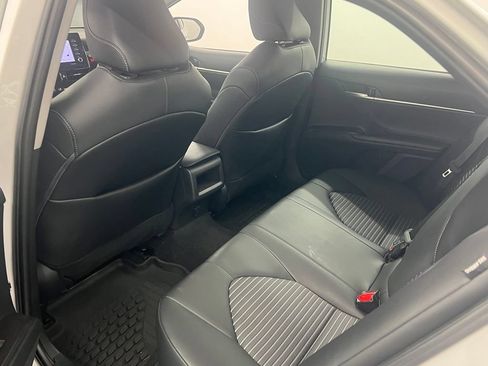 Used 2024 Toyota Camry SE FWD image 10