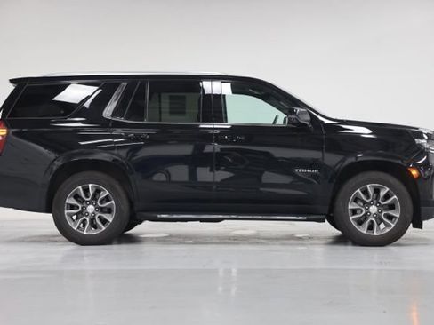 Used 2023 Chevrolet Tahoe LT w/ Luxury Package AWD/4WD image 14