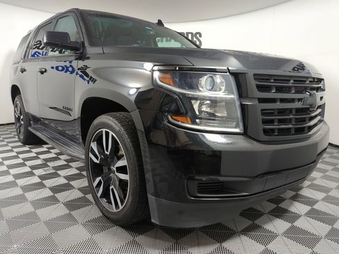Used 2018 Chevrolet Tahoe LT w/ RST Edition image 6