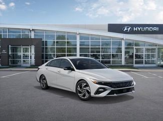 New 2025 Hyundai Elantra SEL FWD video 2
