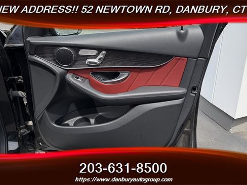Used 2022 Mercedes-Benz GLC 300 4MATIC image 14