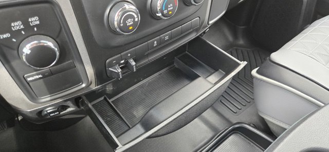 Used 2014 RAM 1500 Express AWD/4WD image 24