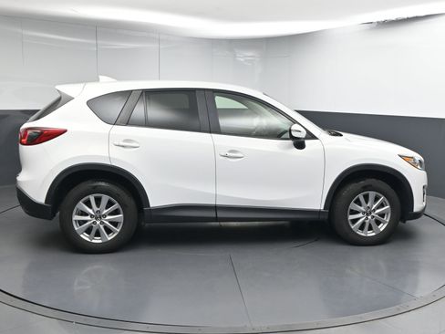 Used 2016 MAZDA CX-5 Touring image 9