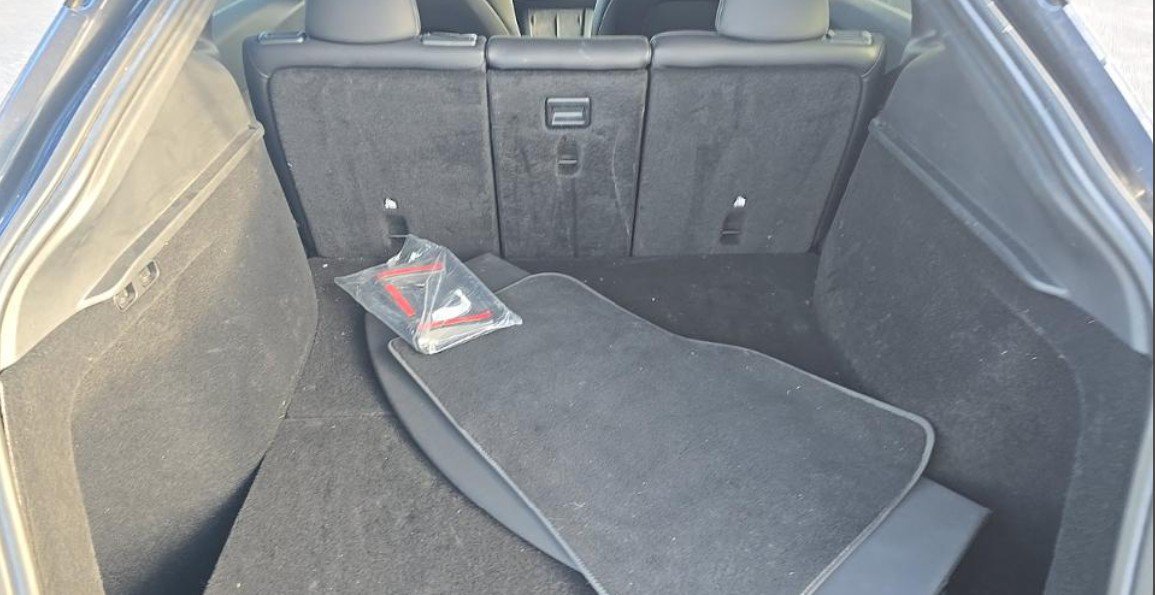 Used 2023 Tesla Model Y AWD image 7