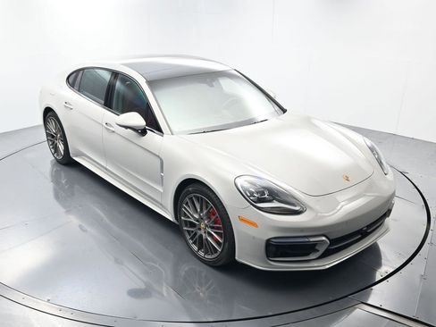 Certified 2023 Porsche Panamera 4S Executive AWD/4WD image 43