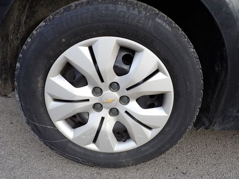 Used 2012 Chevrolet Cruze LS image 19