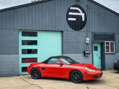 Used 2002 Porsche Boxster RWD image 1