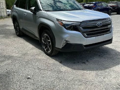 New 2026 Subaru Forester Premium AWD/4WD image 7