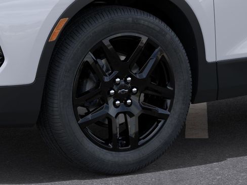 New 2026 Chevrolet Blazer LT FWD image 9