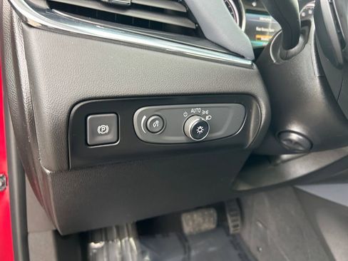 Used 2018 Buick Enclave Premium w/ Experience Buick Package image 22