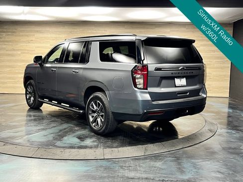 Used 2022 Chevrolet Suburban Z71 w/ Z71 Off-Road Package AWD/4WD image 13