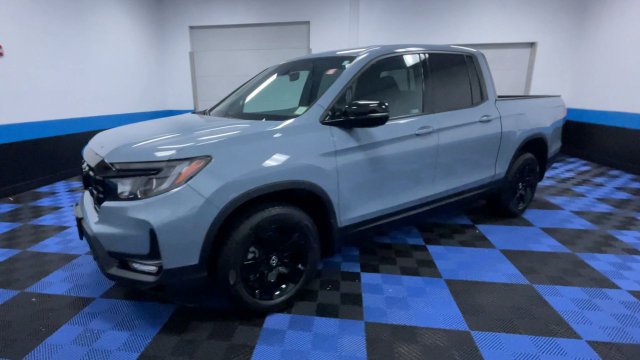Certified 2024 Honda Ridgeline Black Edition image 4