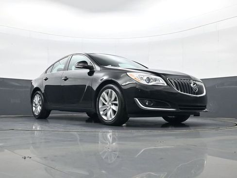 Used 2016 Buick Regal Premium image 23
