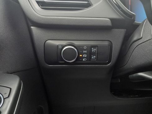 Used 2025 Ford Escape ST-Line image 25