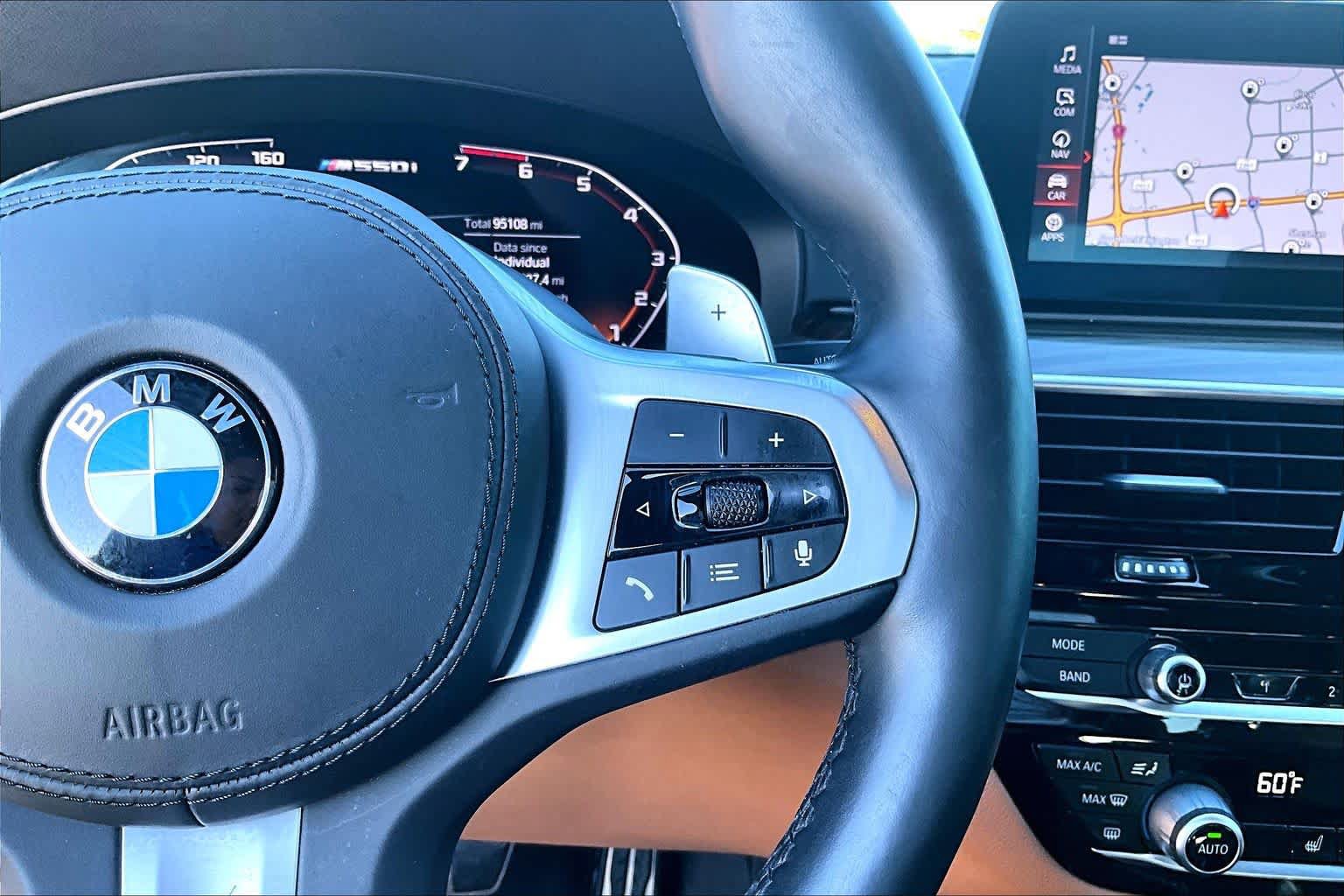 Used 2020 BMW M550i xDrive AWD/4WD image 22