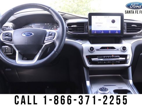 Used 2022 Ford Explorer XLT w/ Equipment Group 202A image 28