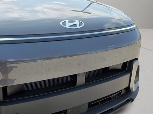 New 2026 Hyundai Kona SEL Sport AWD/4WD image 9