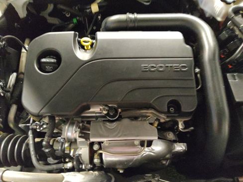 Used 2023 Chevrolet Malibu LT image 30