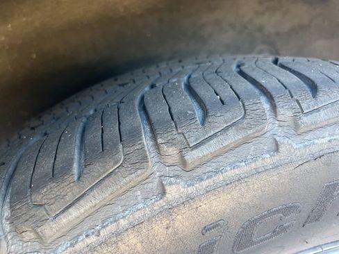 Used 2015 Toyota Highlander Limited image 11