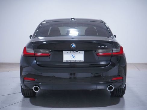 Used 2024 BMW 330i Sedan w/ Convenience Package image 5