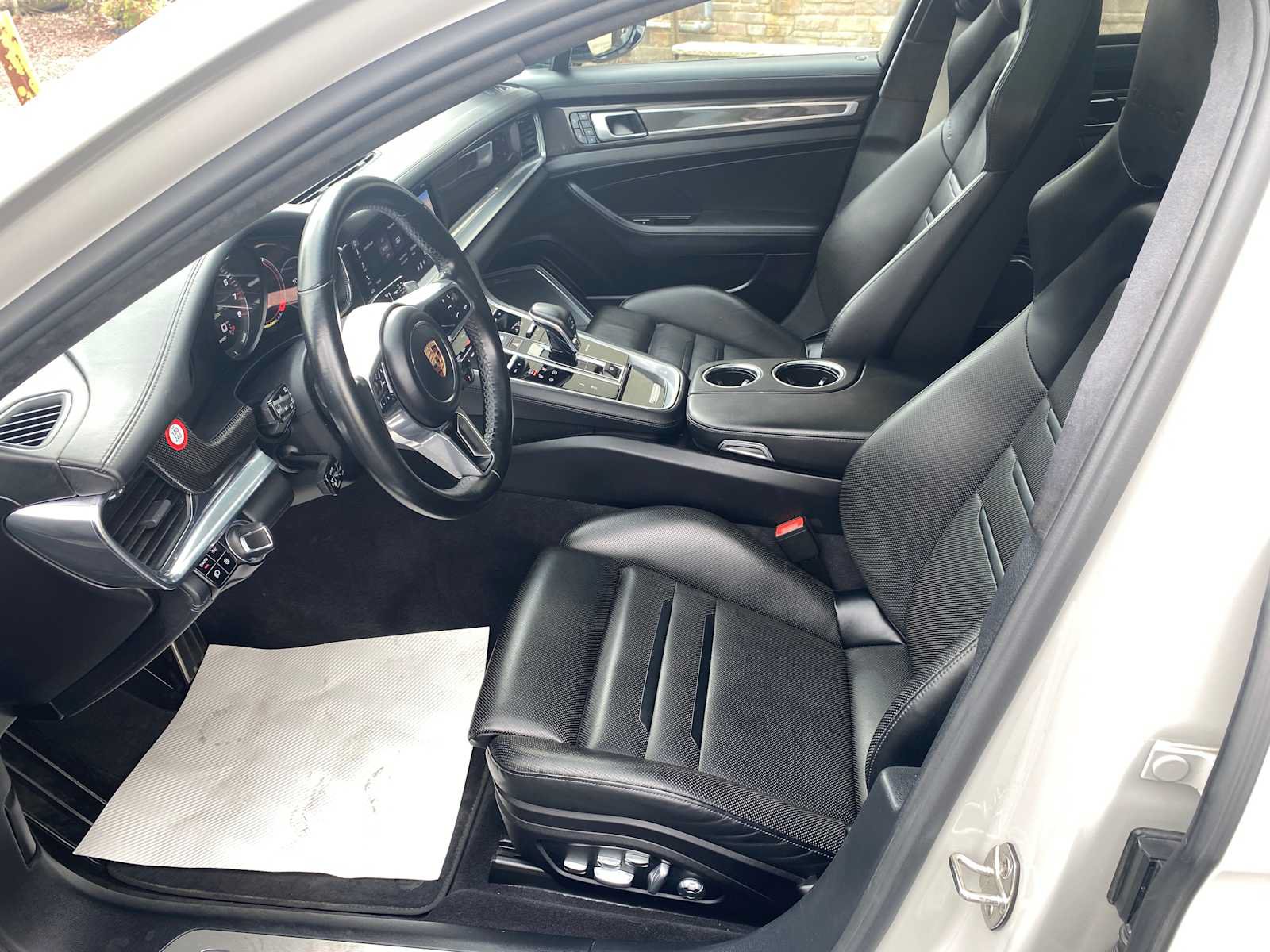 Used 2018 Porsche Panamera Turbo S AWD/4WD image 9