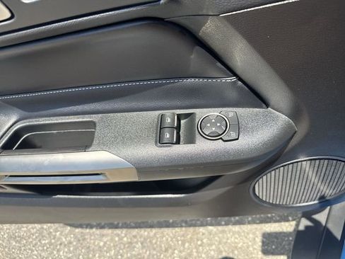 Used 2021 Ford Mustang Shelby GT500 w/ Technology Package RWD image 27