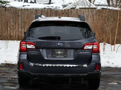 Used 2015 Subaru Outback 2.5i Limited image 5