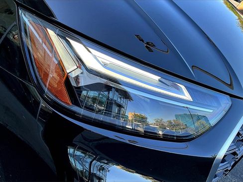 Used 2025 Audi Q5 2.0T Premium Plus image 32