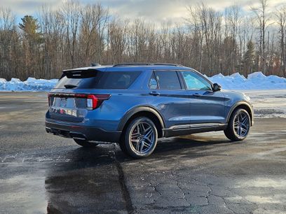 New 2026 Ford Explorer ST-Line w/ ST-Line Street Pack