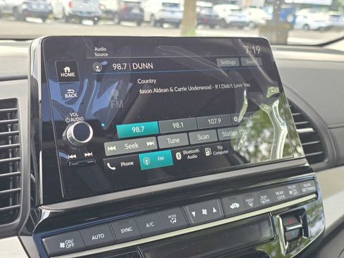 New 2026 Honda Odyssey EX-L image 31