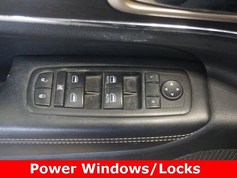 Used 2015 Jeep Grand Cherokee Limited w/ Trailer Tow Group IV image 5