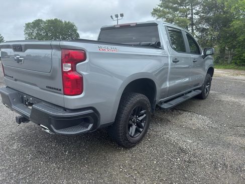 Used 2025 Chevrolet Silverado 1500 Custom Trail Boss AWD/4WD image 7