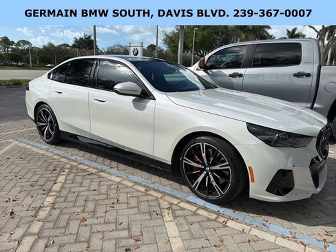 Certified 2024 BMW 540i xDrive 540i xDrive w/ Premium Package image 9