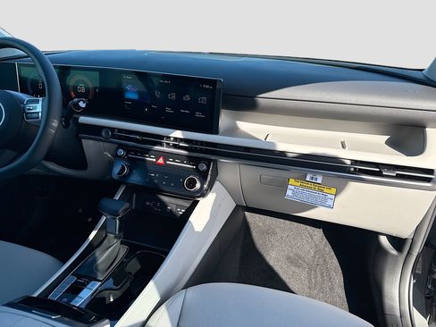 New 2026 Hyundai Tucson SEL FWD image 22
