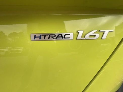 Used 2024 Hyundai Kona Limited image 31