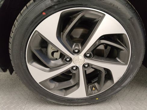 Used 2016 Hyundai Tucson Limited w/ Option Group 03 image 31